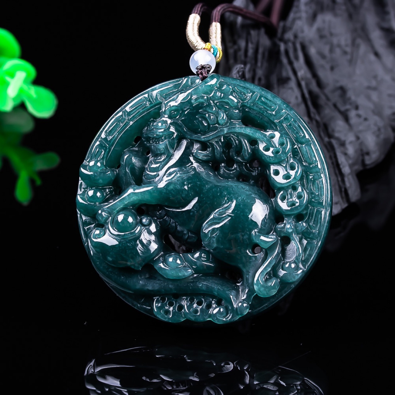 Burmese Jadeite Dragon Pendant – Women'S Vintage Accessories recenzja i cena